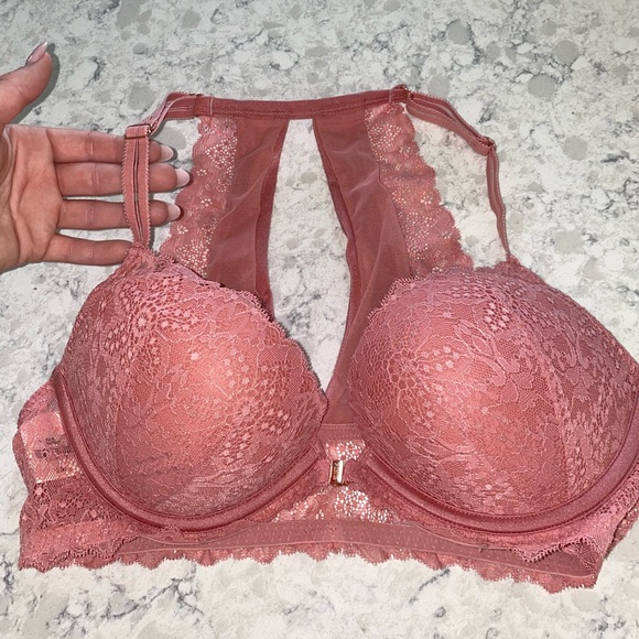 PINK VS push up demi bra💖 - Picture 2 of 3